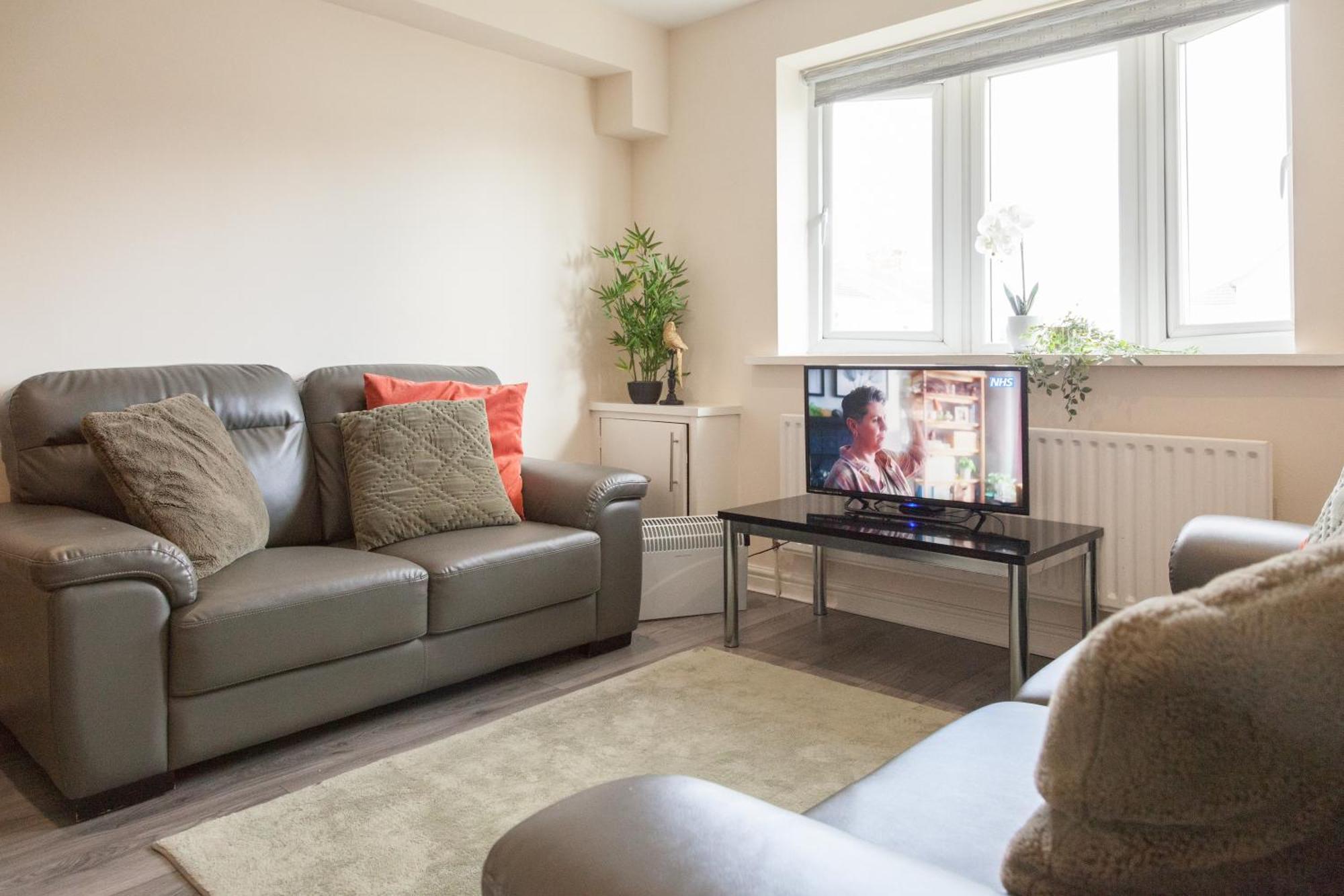 Pinfold Court Apartments Ноусли Экстерьер фото